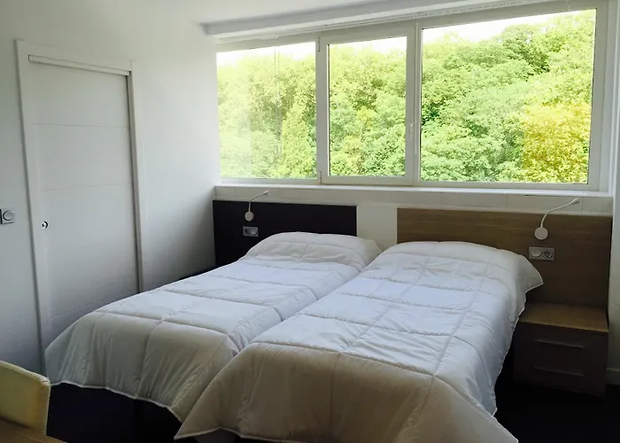 乌鲁梅阿河畔旅舍 3*