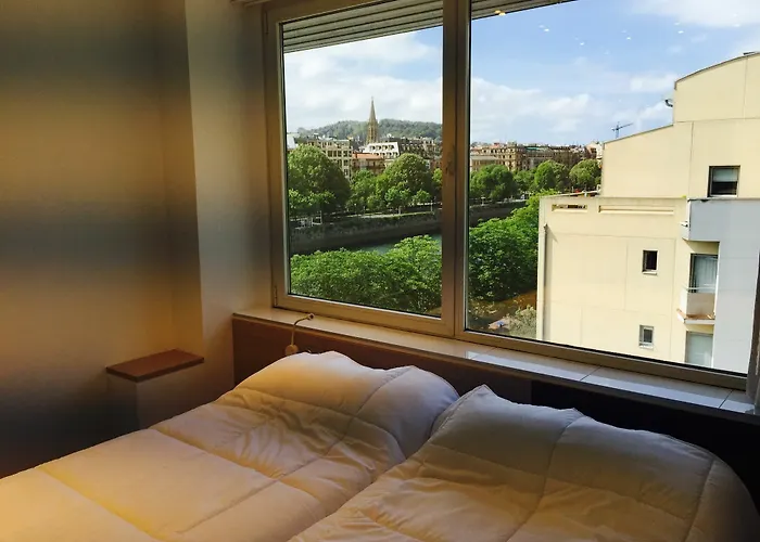 乌鲁梅阿河畔旅舍 3*